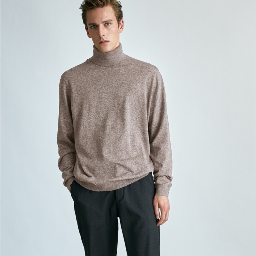 Massimo Dutti Turtle Neck - New!  Men’s Small